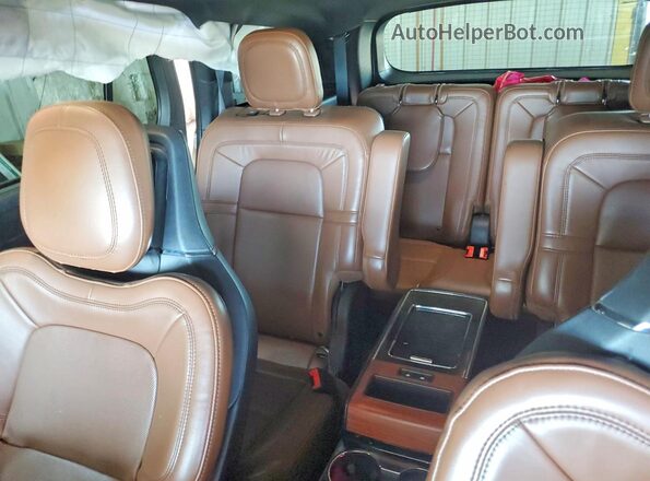 5LM5J7XC7LGL32632 2020 LINCOLN AVIATOR Белый Вид задних сидений