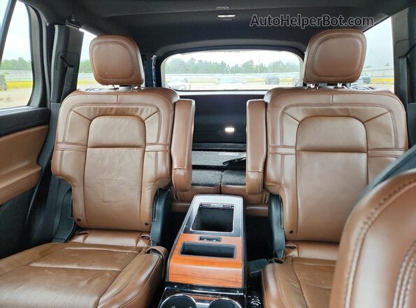 5LM5J7XC8LGL00613 2020 LINCOLN AVIATOR Blue Հետևի նստատեղերի տեսք