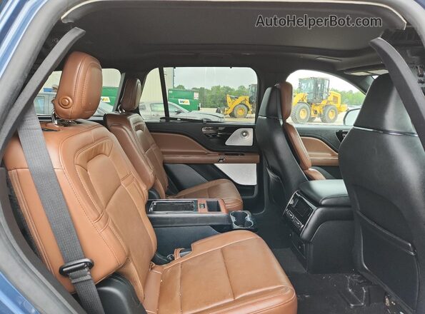 5LM5J7XC8LGL00613 2020 LINCOLN AVIATOR Blue Սալոնի հետևի տեսք