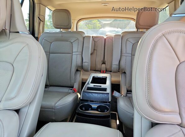 5LM5J7XC8NGL04938 2022 LINCOLN AVIATOR Burgundy Vista de los asientos traseros