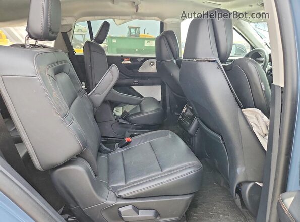 5LM5J7XC8SGL08810 2025 LINCOLN AVIATOR Синий Вид задней части салона