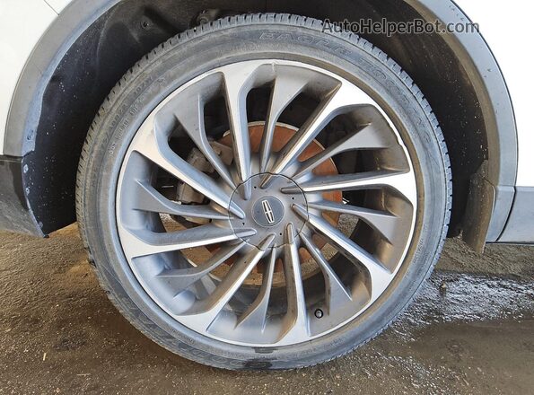 5LM5J7XCXLGL04405 2020 LINCOLN AVIATOR White 