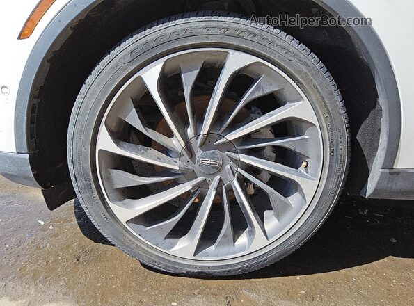 5LM5J7XCXLGL04405 2020 LINCOLN AVIATOR White 