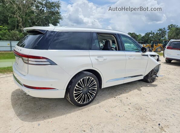 5LM5J9XC1PGL14614 2023 LINCOLN AVIATOR White Trasero derecho