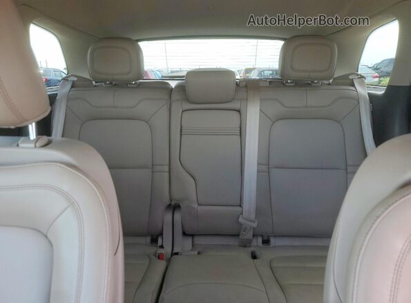 5LMCJ1C90MUL16290 2021 LINCOLN CORSAIR Black Rear seats view