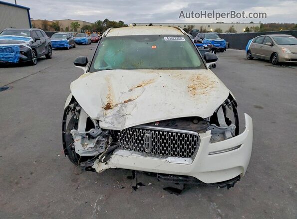 5LMCJ1C92NUL24893 2022 LINCOLN CORSAIR White Widok z przodu