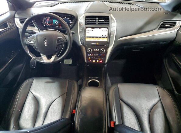5LMCJ1C93HUL44767 2017 LINCOLN MKC Silver Առջևի վահանակի տեսք