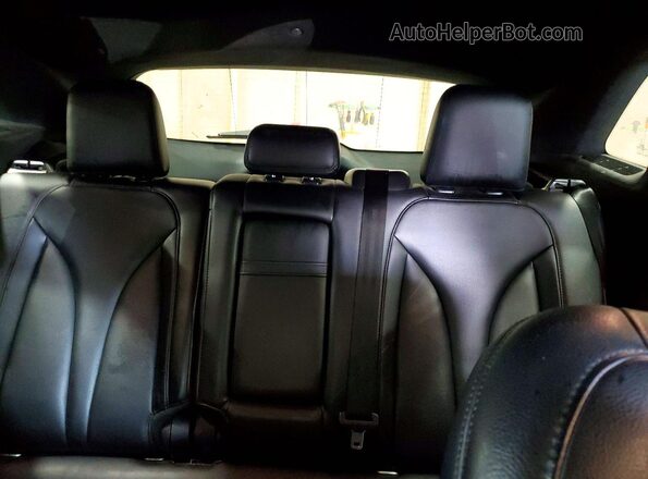 5LMCJ1C93HUL44767 2017 LINCOLN MKC Silver Հետևի նստատեղերի տեսք