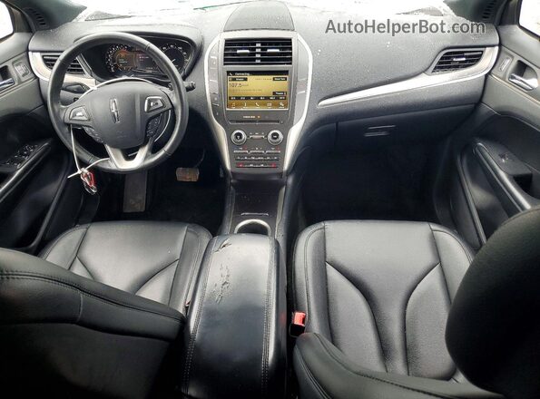 5LMCJ1C94GUJ15609 2016 LINCOLN MKC Бордовый Вид панели приборов