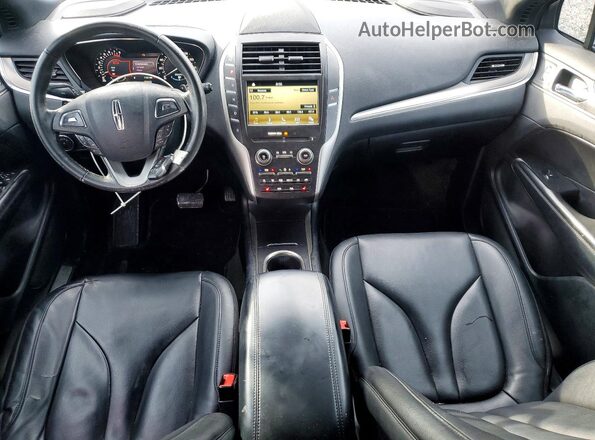 5LMCJ1C95GUJ27252 2016 LINCOLN MKC Черный Вид панели приборов