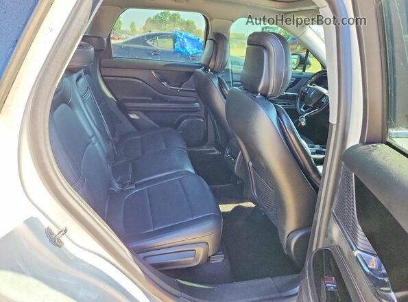5LMCJ1C95LUL07728 2020 LINCOLN CORSAIR White Vista interior trasera