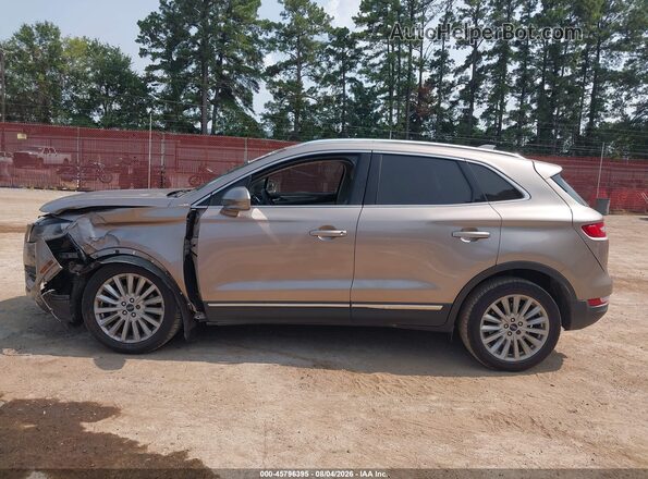 5LMCJ1C96KUL19126 2019 LINCOLN MKC Gold 