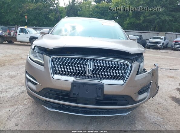 5LMCJ1C96KUL19126 2019 LINCOLN MKC Gold Սալոնի հետևի տեսք
