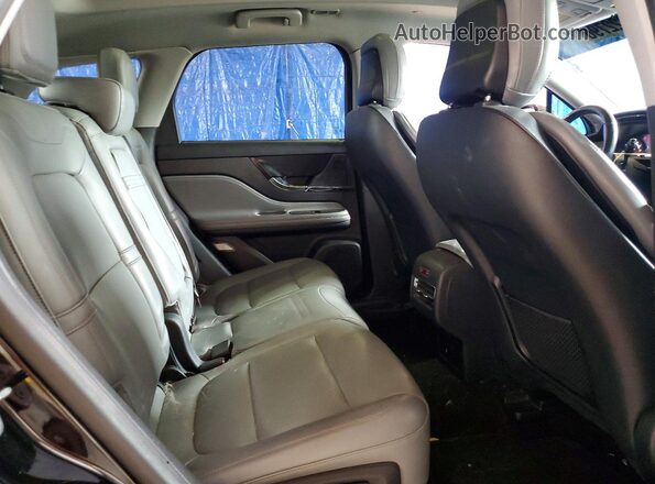 5LMCJ1C96LUL10895 2020 LINCOLN CORSAIR Black Rear interior view