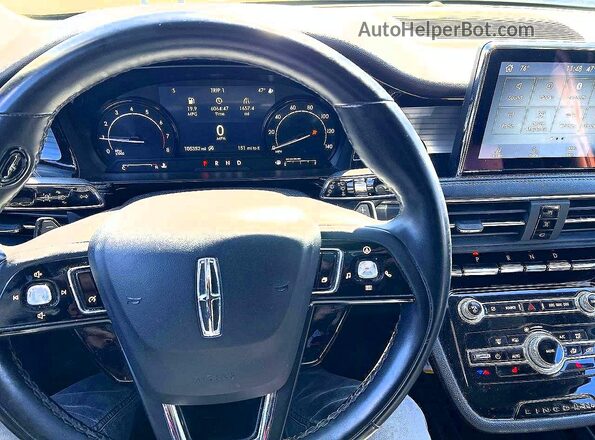 5LMCJ1C96NUL16585 2022 LINCOLN CORSAIR Black Вид салону спереду