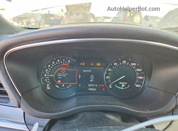 5LMCJ1C97HUL46795 2017 LINCOLN MKC Белый Вид щитка приборов