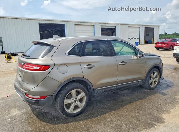 5LMCJ1C98HUL68529 2017 LINCOLN MKC Brown Rear right