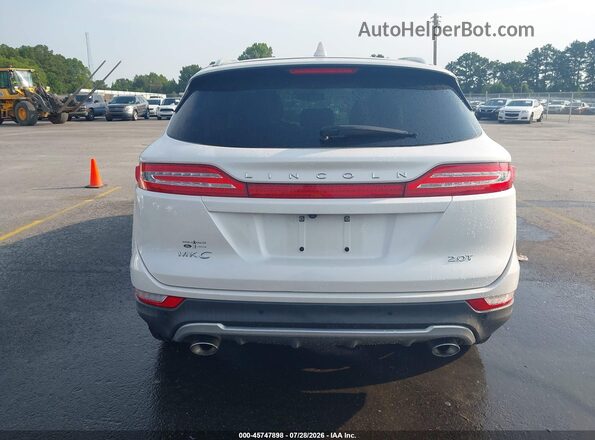 5LMCJ1C99JUL18700 2018 LINCOLN MKC White 