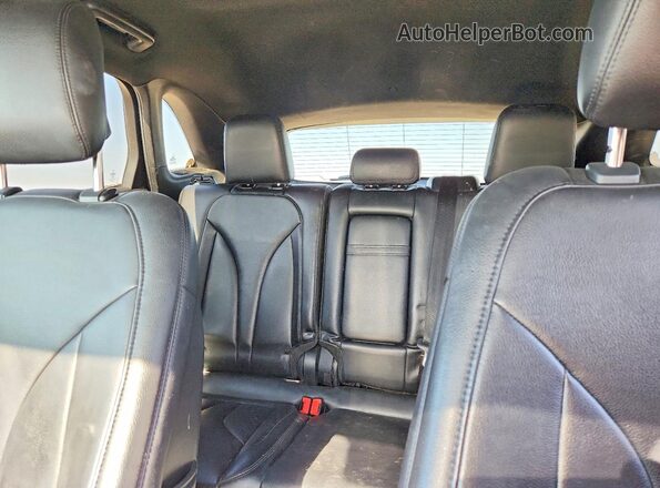 5LMCJ1C9XHUL35869 2017 LINCOLN MKC Gray Rear seats view