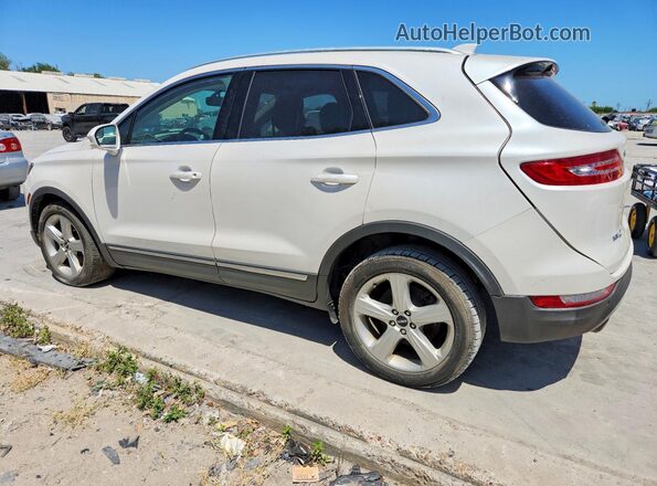5LMCJ1C9XJUL08323 2018 LINCOLN MKC Белый Задняя правая четверть