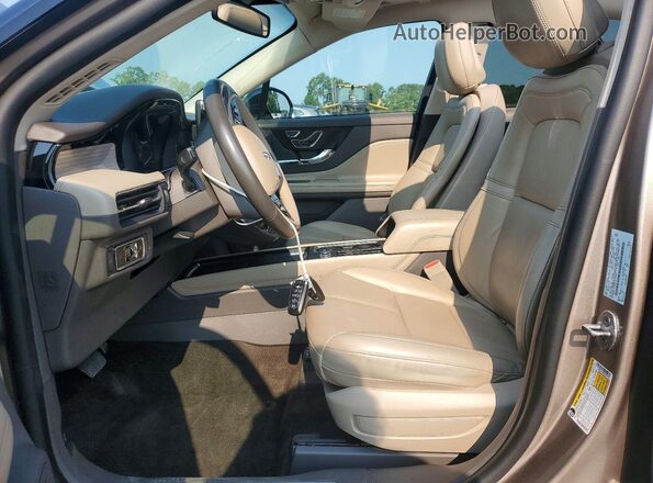 5LMCJ1C9XLUL07773 2020 LINCOLN CORSAIR Brown Widok wnętrza z przodu