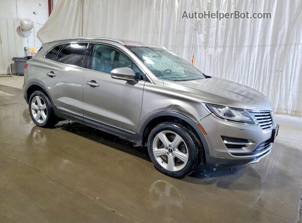 5LMCJ1D90HUL40268 2017 LINCOLN MKC Gold Delantero derecho