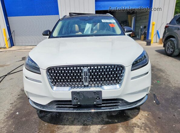 5LMCJ1D90NUL07587 2022 LINCOLN CORSAIR White Front view