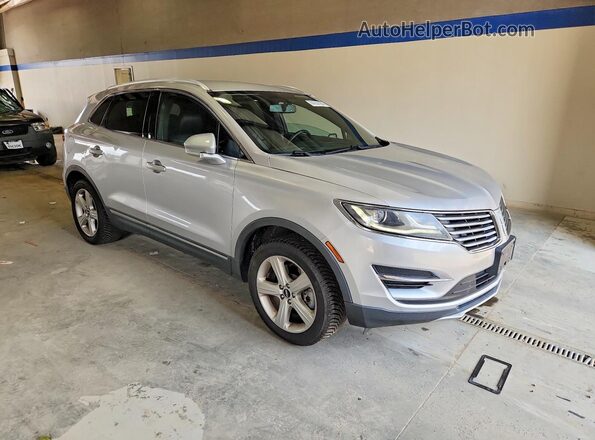 5LMCJ1D91JUL01016 2018 LINCOLN MKC Серебряный Передняя правая четверть