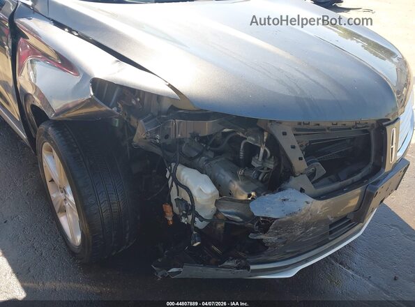 5LMCJ1D92HUL30809 2017 LINCOLN MKC Gray Widok z przodu