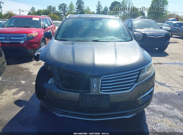 5LMCJ1D92HUL30809 2017 LINCOLN MKC Gray Widok wnętrza z tyłu