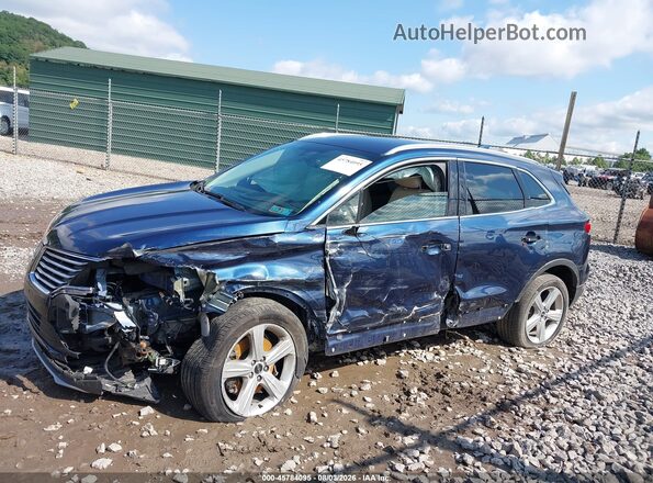 5LMCJ1D95HUL61262 2017 LINCOLN MKC Blue 360 interior view
