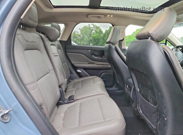 5LMCJ1DA3RUL03663 2024 LINCOLN CORSAIR Blue Rear interior view