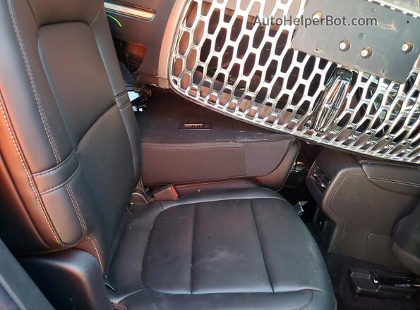 5LMCJ1DAXSUL12110 2025 LINCOLN CORSAIR Charcoal Вид задньої частини салону