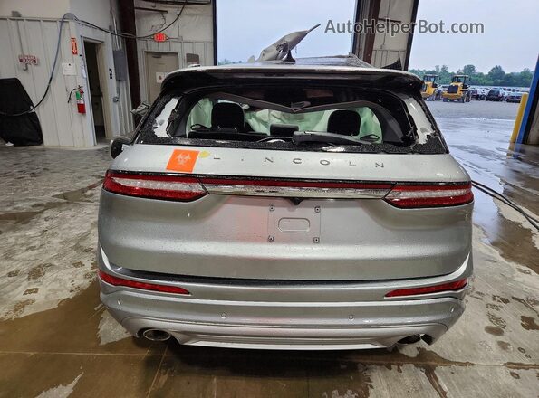 5LMCJ1DH5MUL04805 2021 LINCOLN CORSAIR Silver Widok z tyłu