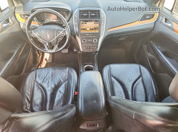 5LMCJ2C90HUL12719 2017 LINCOLN MKC Черный 