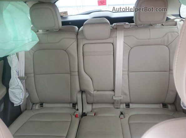 5LMCJ2C92LUL10933 2020 LINCOLN CORSAIR Beige Widok tylnych siedzeń