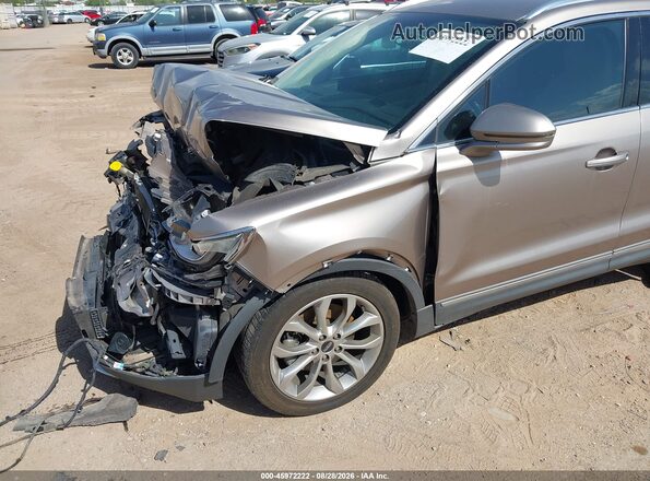 5LMCJ2C93JUL32758 2018 LINCOLN MKC Champagne Вид спереду