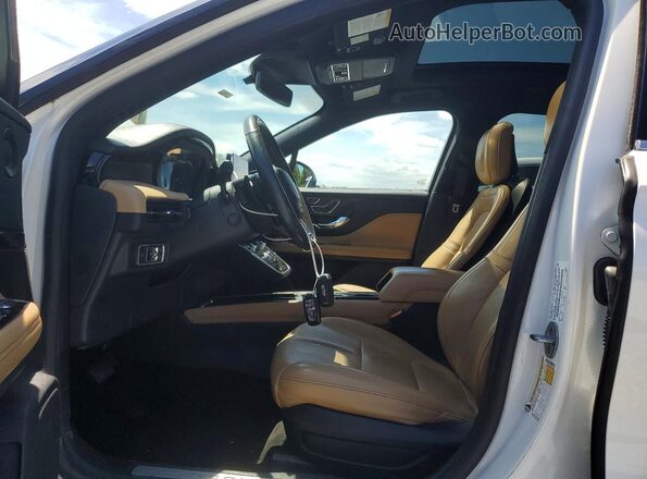 5LMCJ2C93LUL03988 2020 LINCOLN CORSAIR White Widok wnętrza z przodu