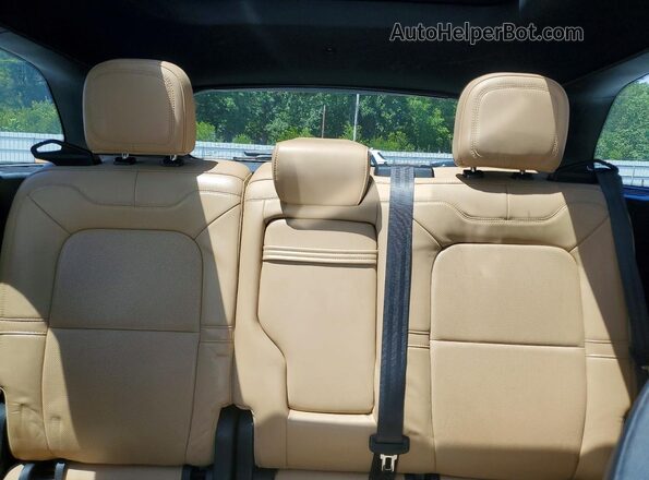 5LMCJ2C93LUL03988 2020 LINCOLN CORSAIR White Widok tylnych siedzeń