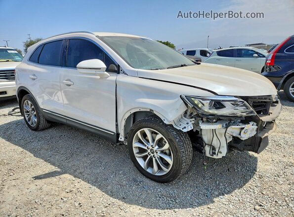 5LMCJ2C94HUL69389 2017 LINCOLN MKC White Przód prawy