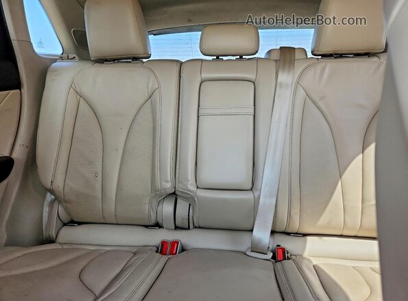 5LMCJ2C94HUL69389 2017 LINCOLN MKC White Widok tylnych siedzeń