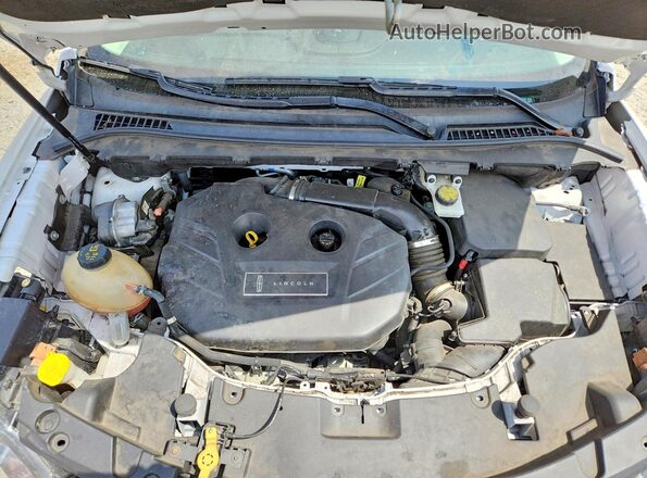 5LMCJ2C94HUL69389 2017 LINCOLN MKC White Widok komory silnika