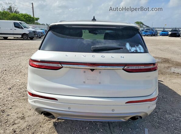 5LMCJ2C94LUL07600 2020 LINCOLN CORSAIR White Widok z tyłu
