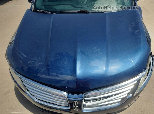 5LMCJ2C95HUL36367 2017 LINCOLN MKC Blue Вид задньої частини салону