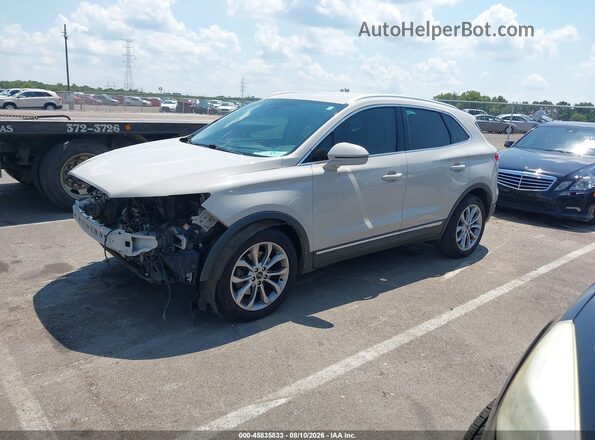 5LMCJ2C95KUL04476 2019 LINCOLN MKC Black წინა მარცხენა ხედი სამი მეოთხედიდან