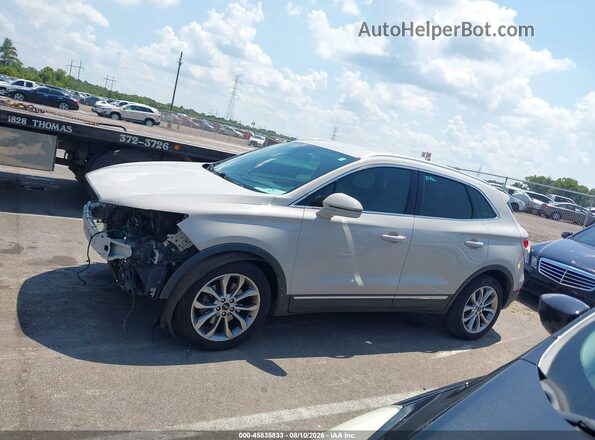 5LMCJ2C95KUL04476 2019 LINCOLN MKC Black სალონის 360-გრადუსიანი ხედი
