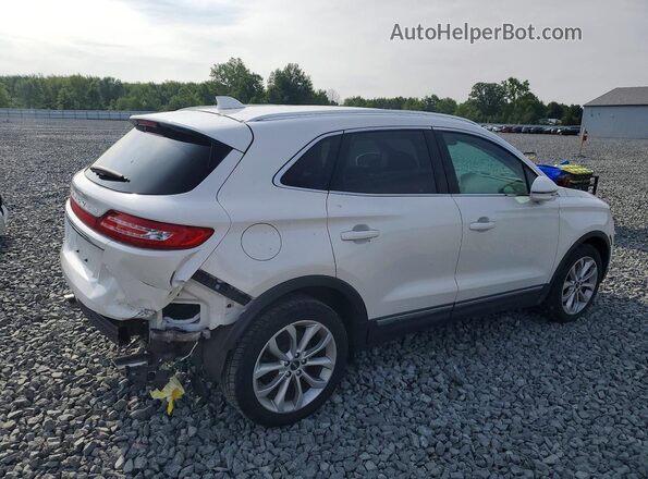 5LMCJ2C96KUL50835 2019 LINCOLN MKC White Rear right