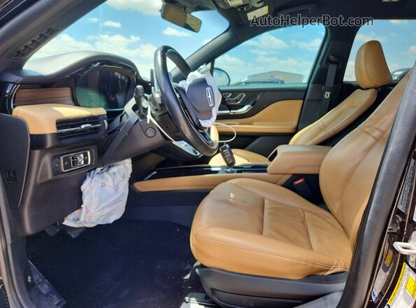5LMCJ2C97NUL09294 2022 LINCOLN CORSAIR Black Vista interior delantera