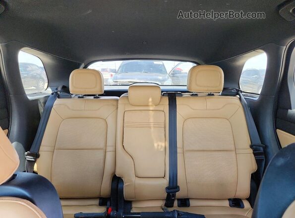 5LMCJ2C97NUL09294 2022 LINCOLN CORSAIR Black Vista de los asientos traseros