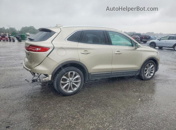 5LMCJ2C98HUL13715 2017 LINCOLN MKC Beige Trasero derecho